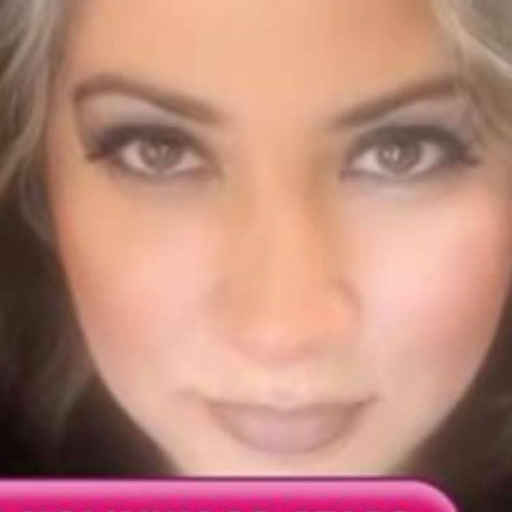 Meet your Posher, Francesca